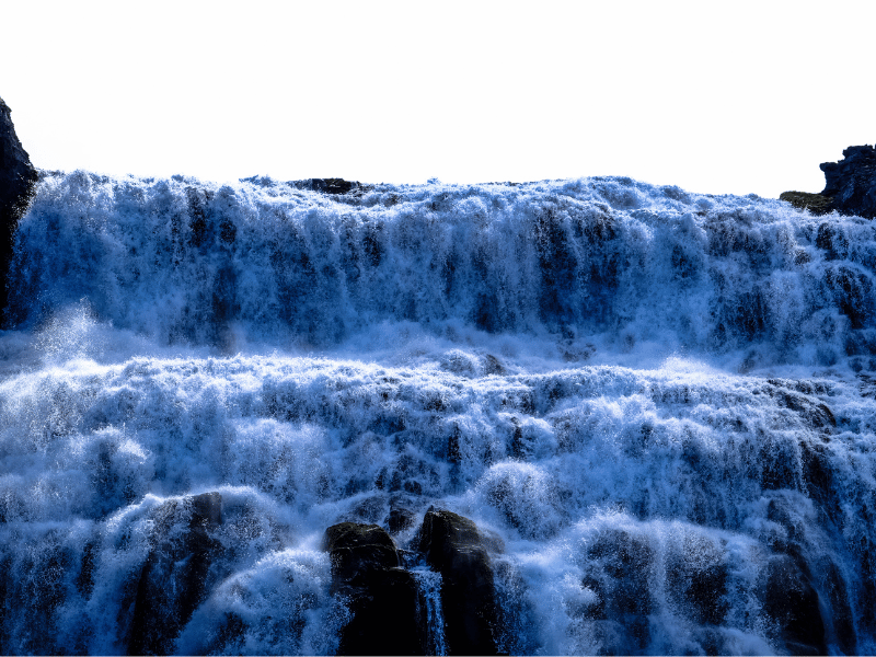 a picture of a waterfall