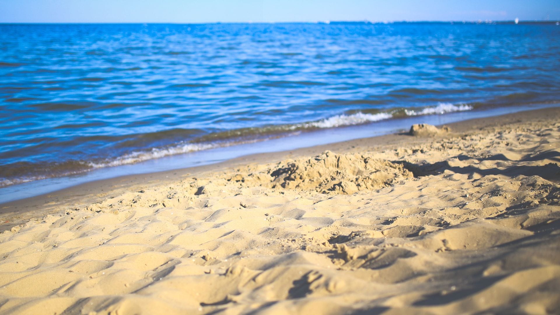 the beach and sea, for Fog of Mind mental health